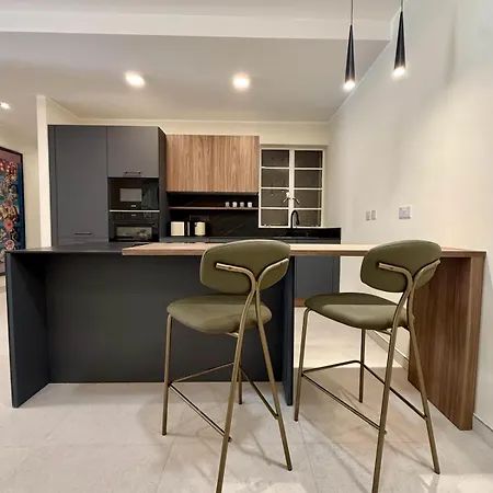 公寓 Spacious 3br& 3bathroom Near The Saint Julian's